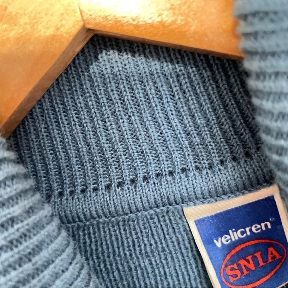 Dusty Blue Basic Turtleneck Vintage Knit Sweater - Picture 6 of 6